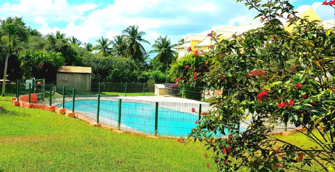 Le Studio Oncle Sam - Acces Piscine Et Plage Le Gosier  Exterior photo